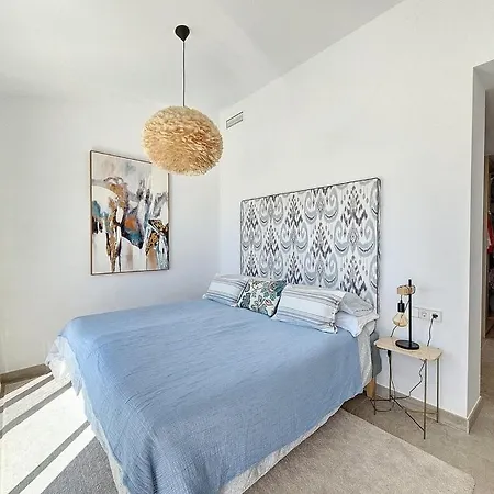 Alegria Privat إِستيبونا